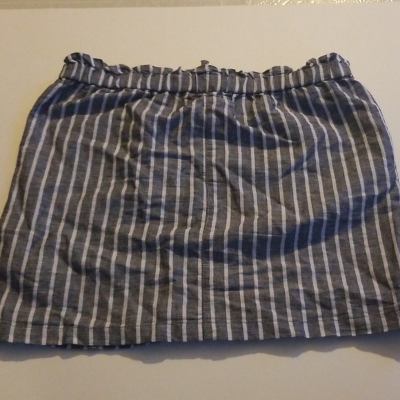 Skirt - Picture 2 of 2